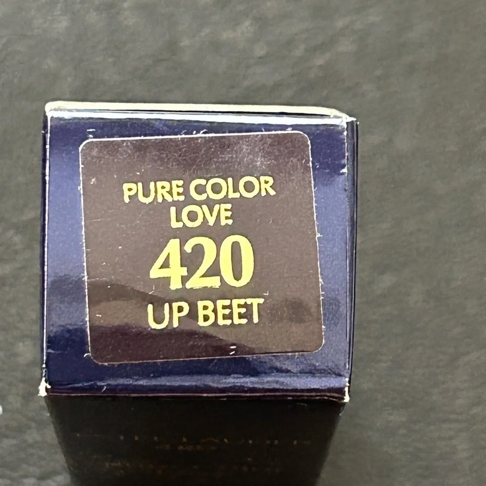 Estée Lauder Pure Color Love LIPSTICK 420 UP BEET (a deep purple matte) BOXED